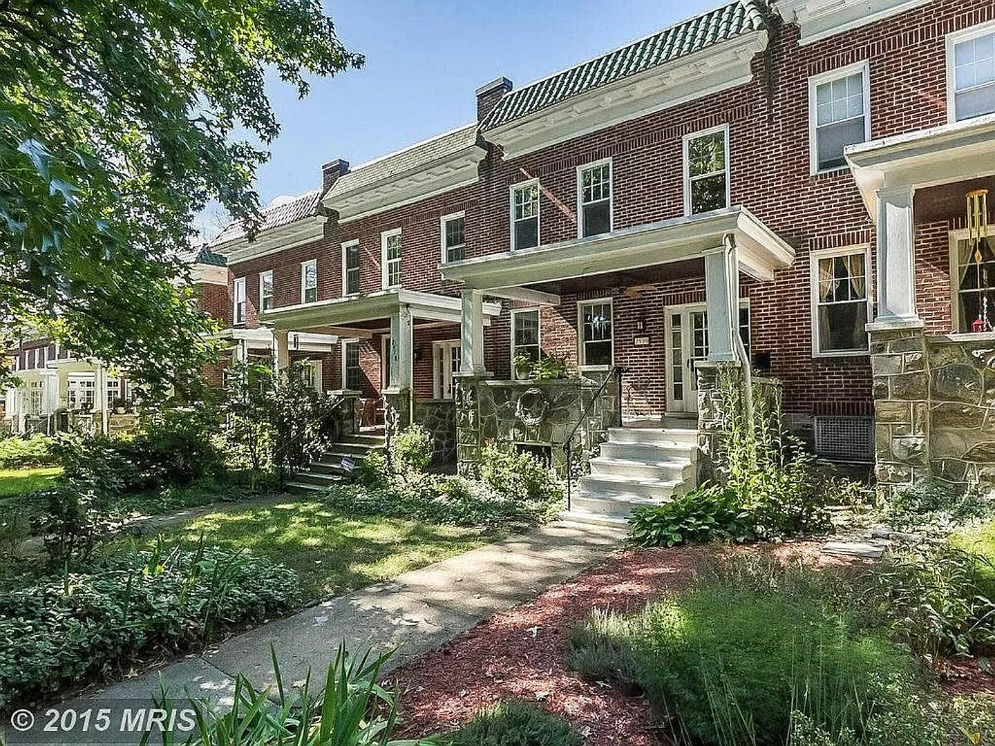 Remington 5BR Rowhome Available 6/1 | Steps to JHU | Finished Basement Bed/Bath | 2,300 Sq Ft — Photo 1