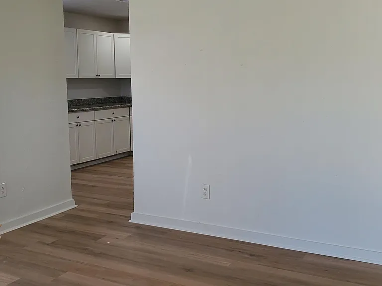 4815 Pauline Dr — Photo 6
