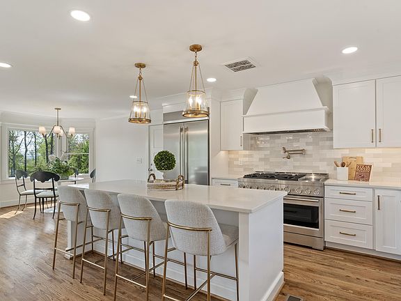 2nd image of 3593 Spring Hill Rd