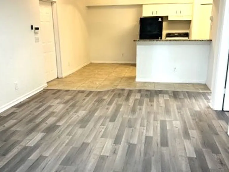 27103 Matheson Ave #103 — Photo 16