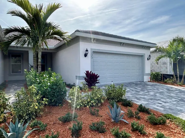 1573 Harper Way #Villa 34, Vero Beach, FL 32960