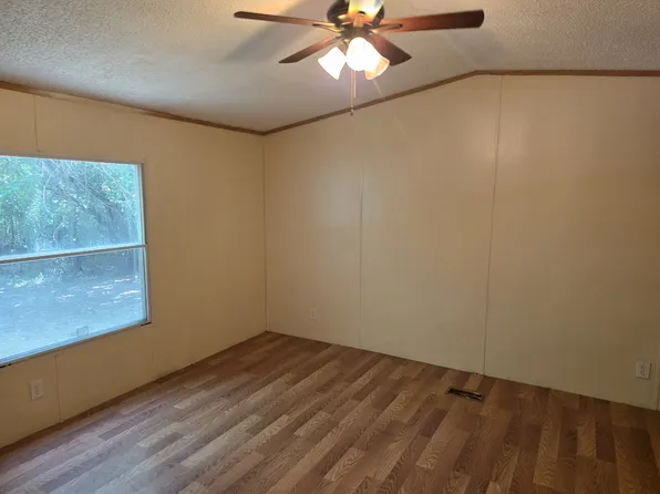 1323 W Brook St, Collinsville, OK 74021