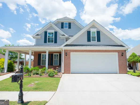 1835 Hickory Station Cir, Snellville, GA 30078