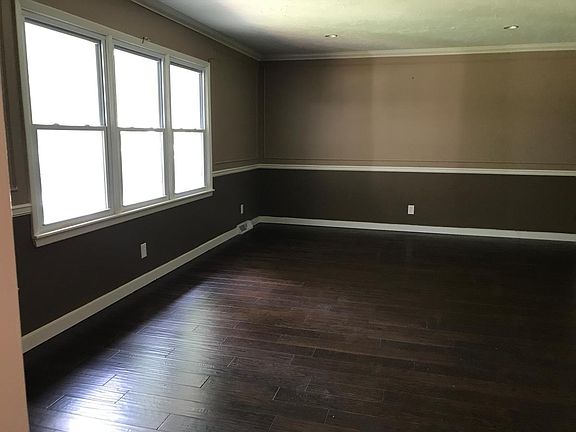 Formal Living / Dining Room