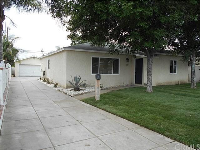 1st image of 157 S Cerritos Ave