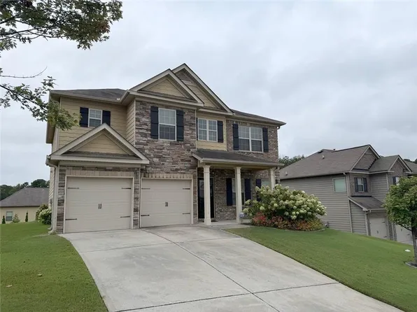 42 Fox Knoll Trl, Dallas, GA 30132