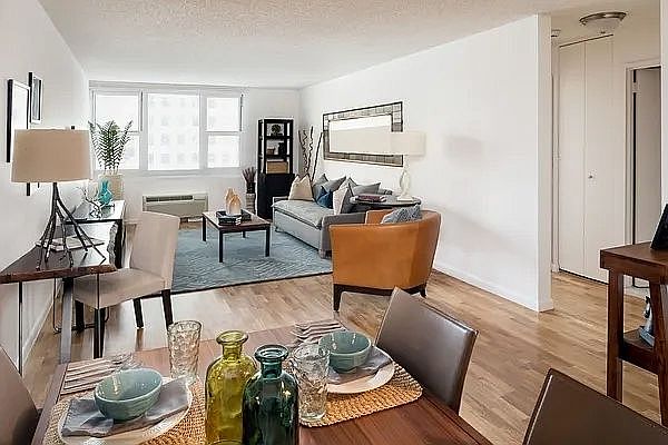1st image of 55 Liberty St #1808
