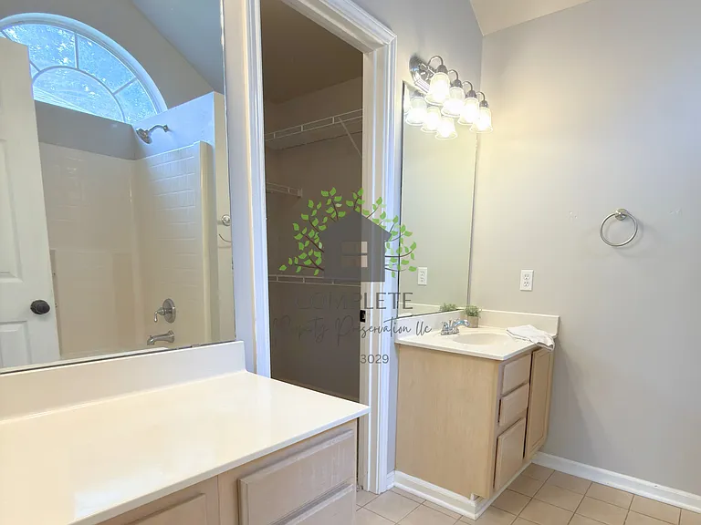 104 Savignon Cir — Photo 6