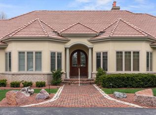 11249 N Justin Dr, Mequon, WI 53092