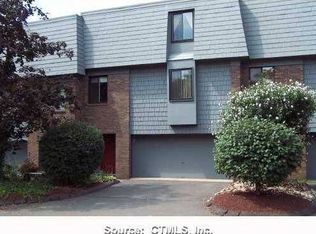 179 Trolley Crossing Ln, Middletown, CT 06457