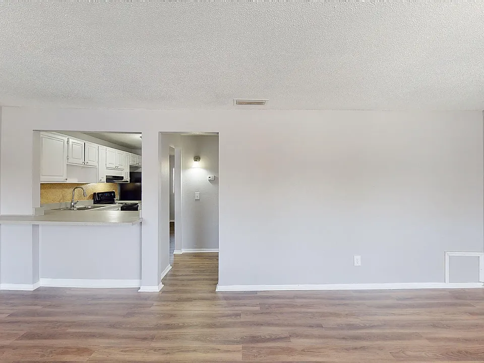 Living Room (1 Bedroom)