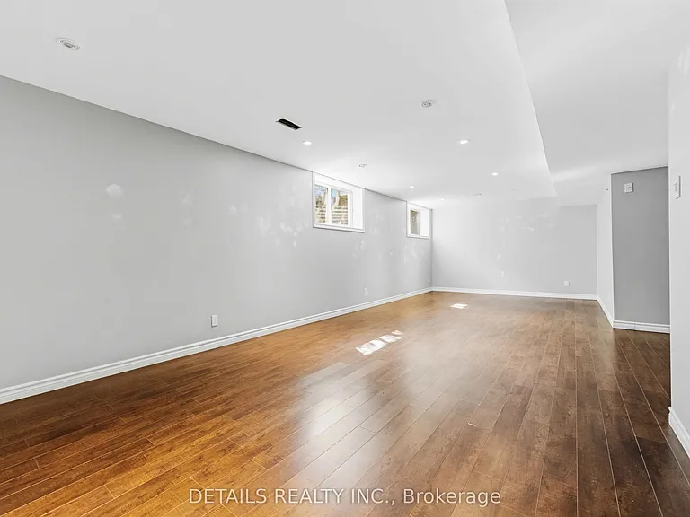 3 Gateshead Ave — Photo 35