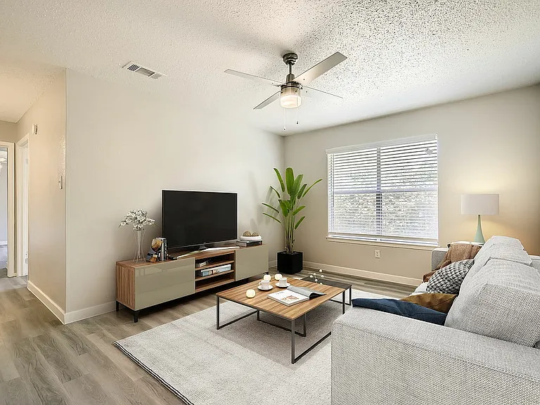 Rise Hillcrest — Photo 21