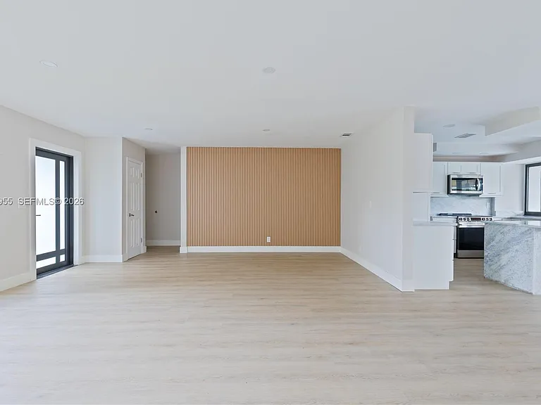 4115 Madison St — Photo 9
