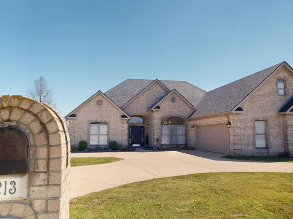 213 Plantation Dr, Mayflower, AR 72106