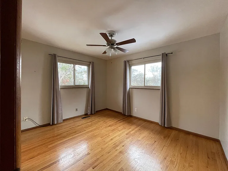Ceiling fan and bath with walk in shower off master BR