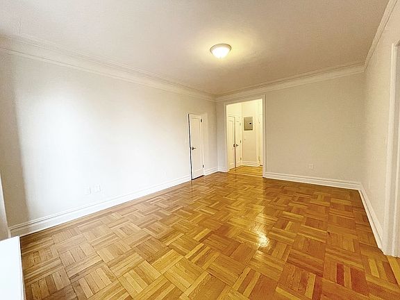 5th image of 365 W End Ave APT 904