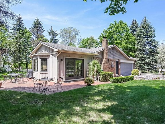 5th image of 45333 Galway Dr