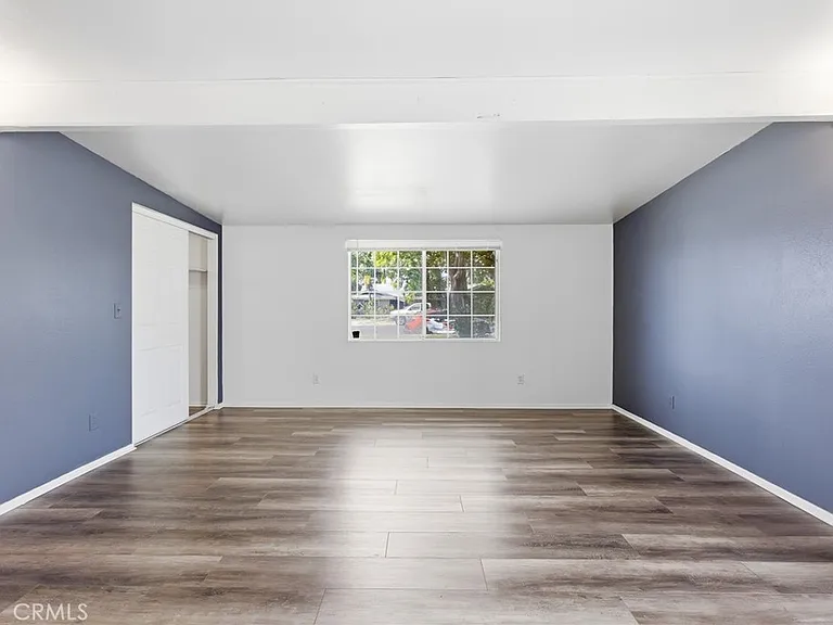 40861 Whittier Ave — Photo 18