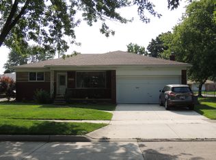 28359 Aline Dr, Warren, MI 48093