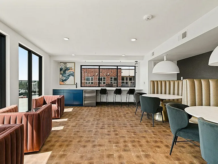 Sky Lounge at The Richmond