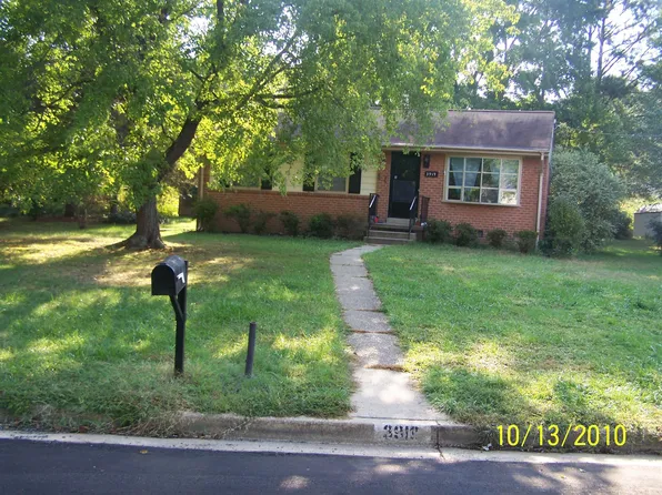 3919 Redstone Dr, Henrico, VA 23294