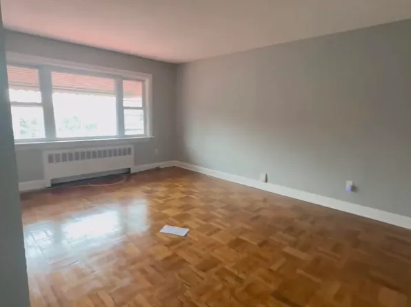 (undisclosed Address), Bronx, NY 10466