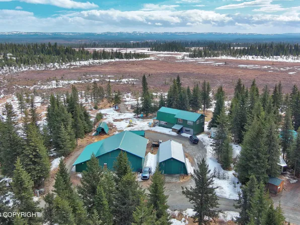 32375 Southwest Ct, Anchor Point, AK 99556