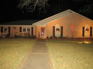 1219 Huntcliff Way, Clinton, MS 39056