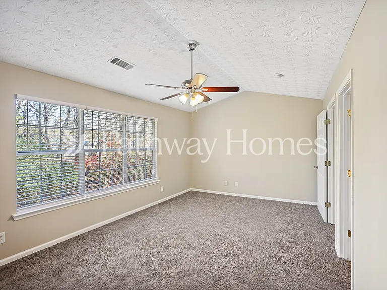 4922 Vireo Dr — Photo 17