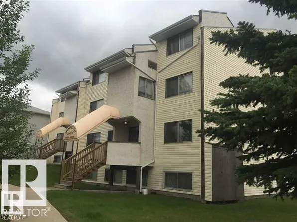3507 60th St NW #102, Edmonton, AB T6L 2H2