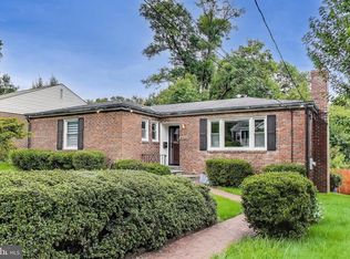 8915 Whitney St, Silver Spring, MD 20901