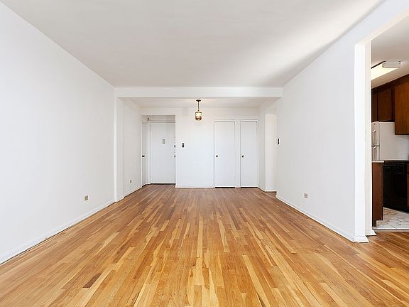 3rd image of 2711 Avenue D #F