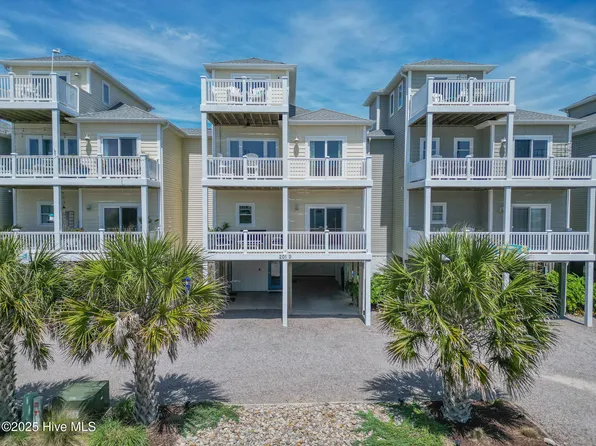 201 N Shore Drive #D, Surf City, NC 28445