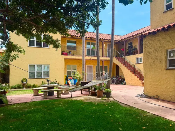 1725 Sunset Cliffs Blvd APT 2, San Diego, CA 92107