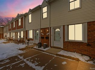 11427 Messmore Rd, Utica, MI 48317