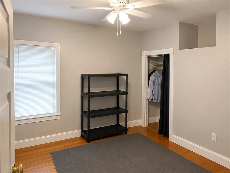 40 Kelvin St #1 — Photo 5