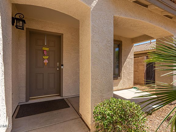 4th image of 16226 W Caribbean Ln