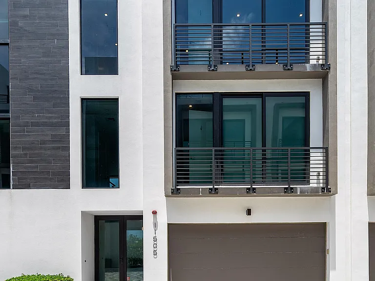11505 Old Ocean Blvd — Photo 25