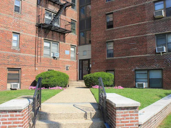1011 Avenue C APT 123, Bayonne, NJ 07002