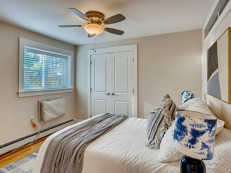 2460 W Caithness Pl — Photo 6