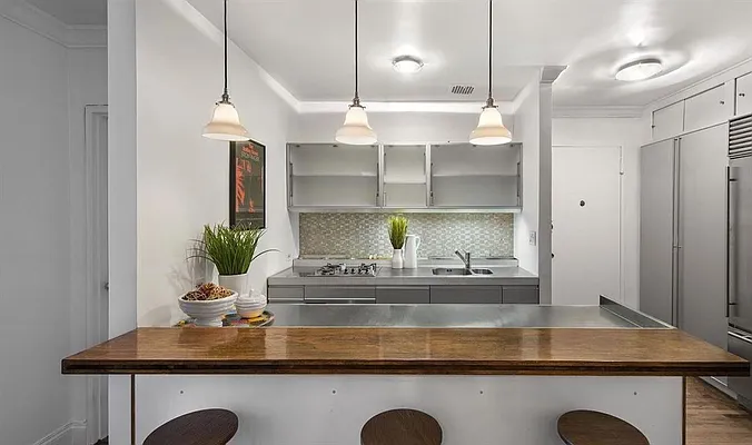 Sold by Corcoran | media 3