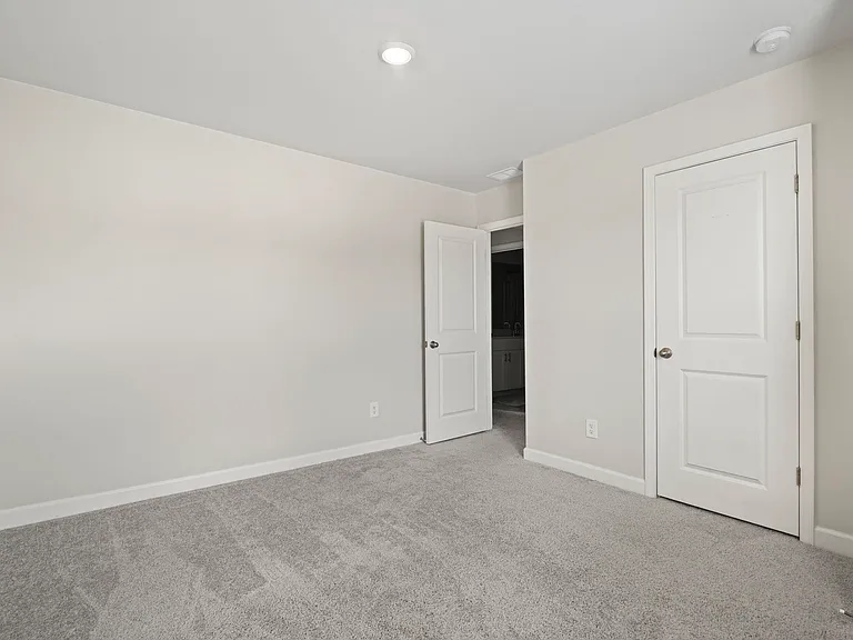 2325 Copper Creek Loop — Photo 32