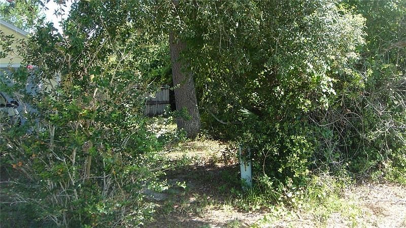 1st image of 2664 Derby Dr