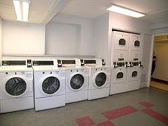 5th image of 1450-1454 Beacon St Unit 401