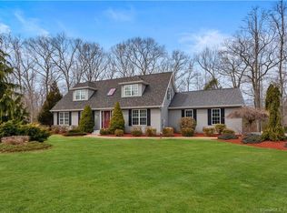 50 Patricks Ct, Groton, CT 06355