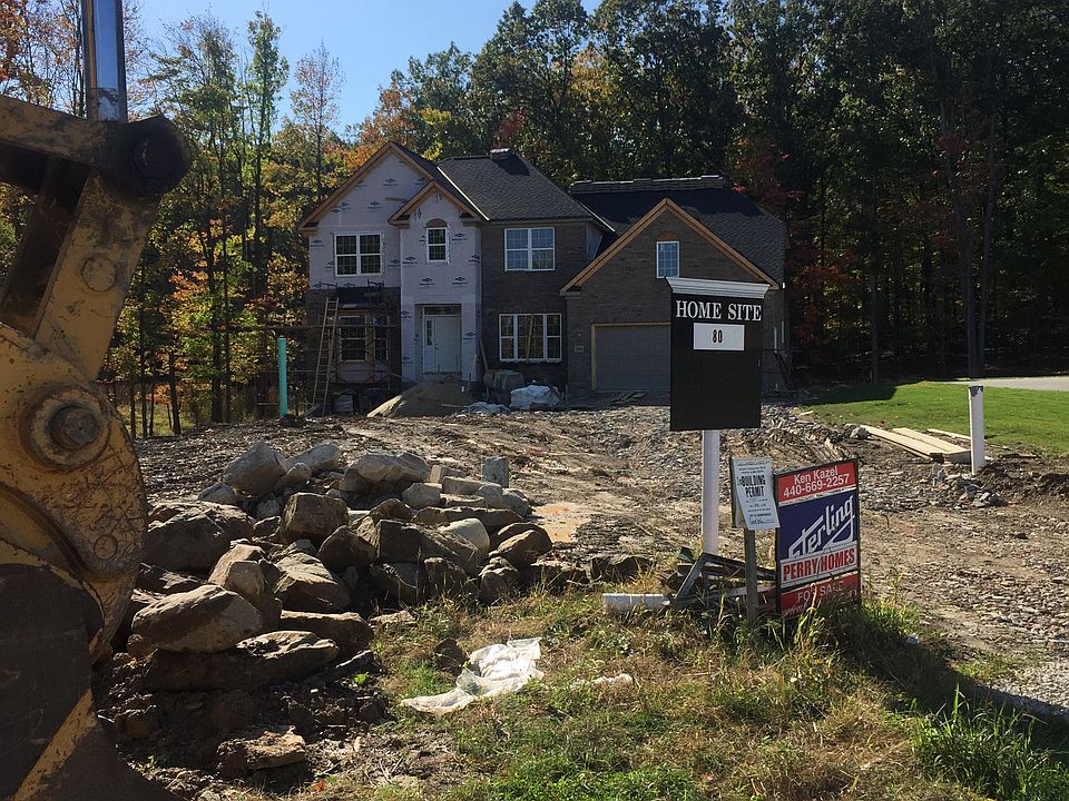 2nd image of 5060 Oakmont Cir