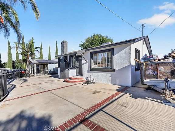 3rd image of 3946 Tomlinson Ave