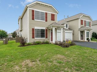 2915 Meadowview Ln, Montgomery, IL 60538