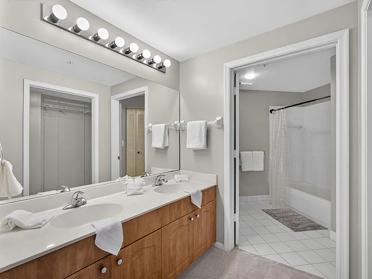 500 Uno Lago Dr #201 — Photo 26